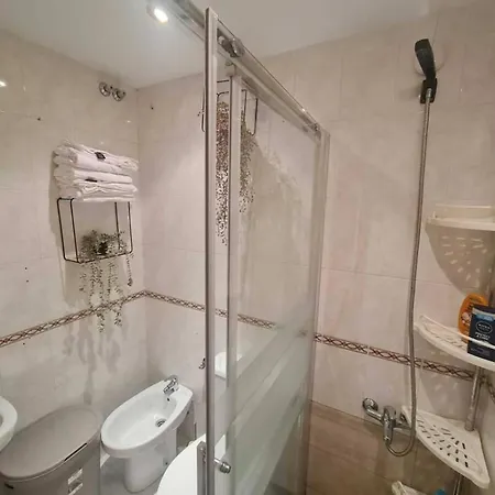Rey Centro 3 مالقة